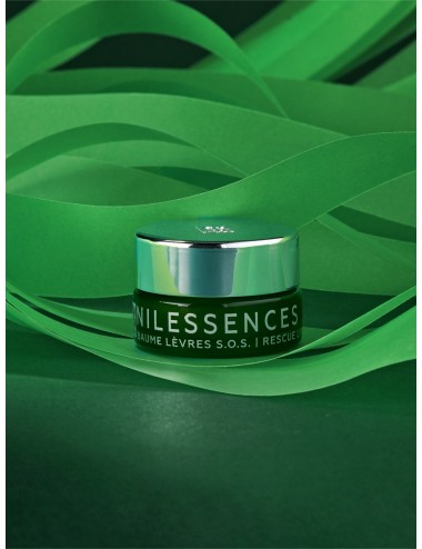 Nilessences balm za suhe in poškodovane in razpokane ustnice s krokodiljim oljem