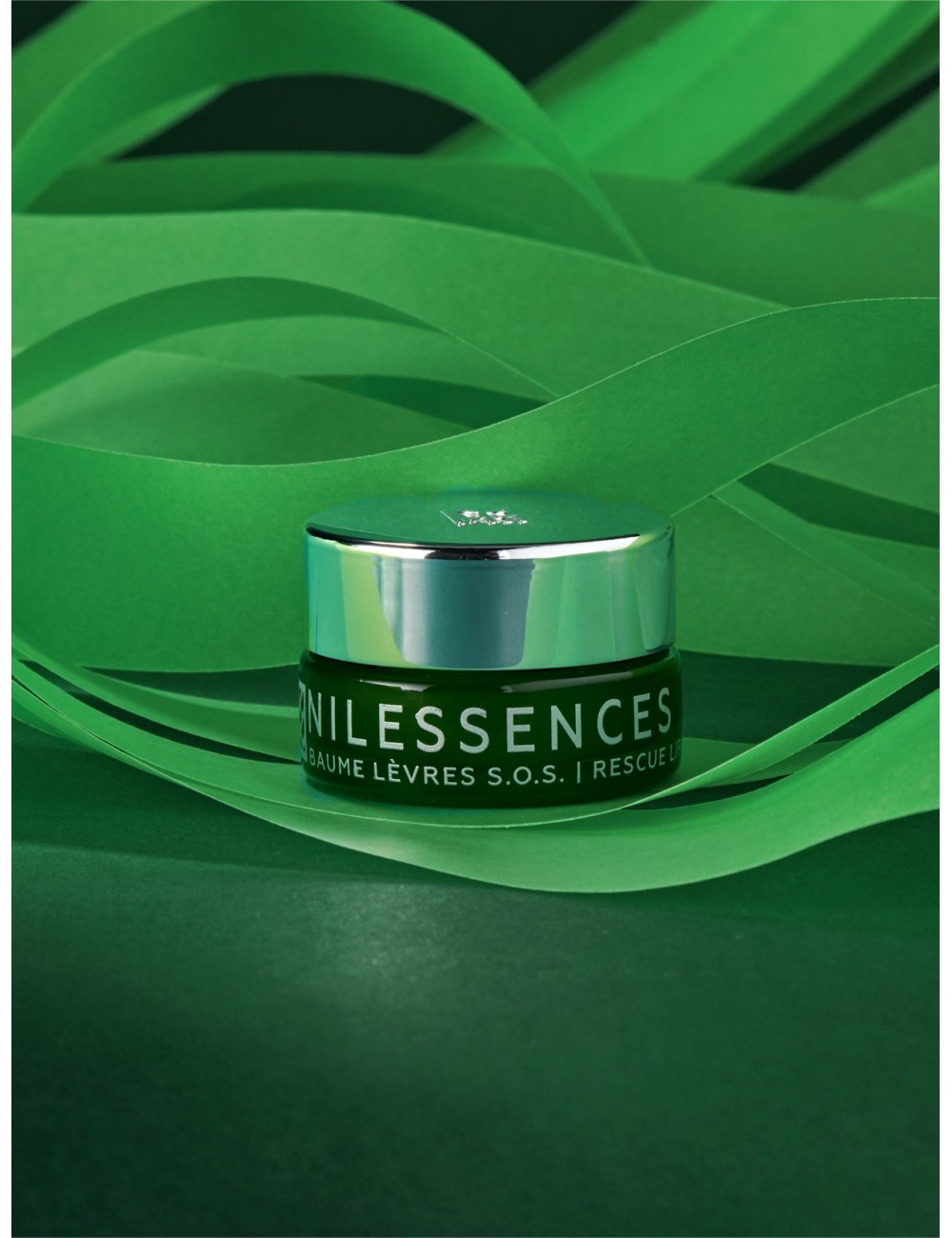Nilessences balm za suhe in poškodovane in razpokane ustnice s krokodiljim oljem